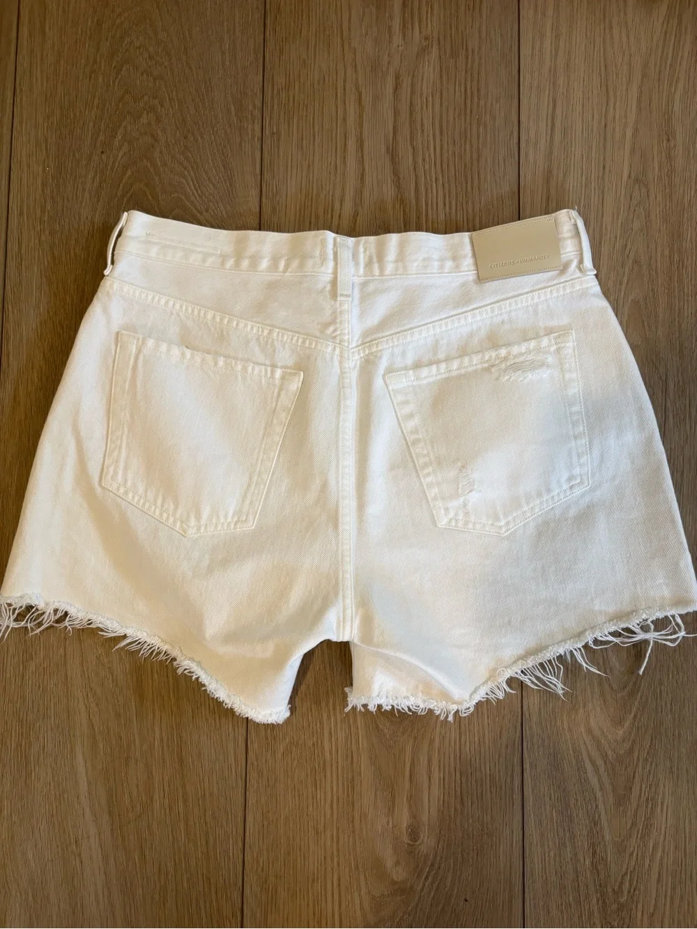 Citizens of Humanity White Denim Shorts Size 28